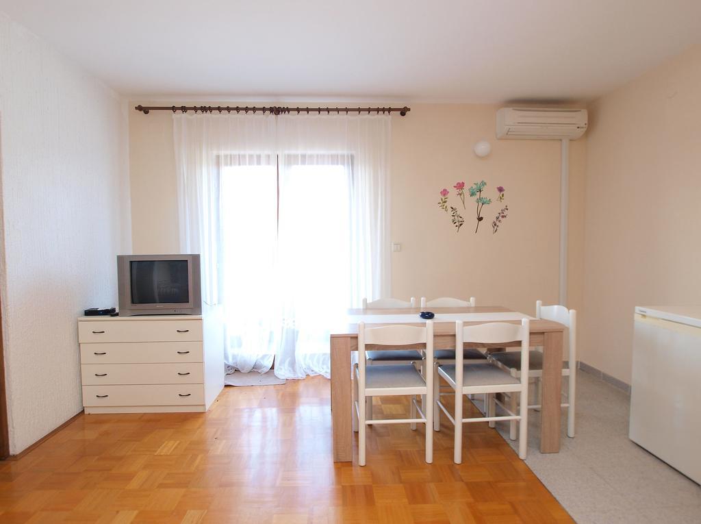 Apartments Dubravka 1315 Vrsar Exterior foto