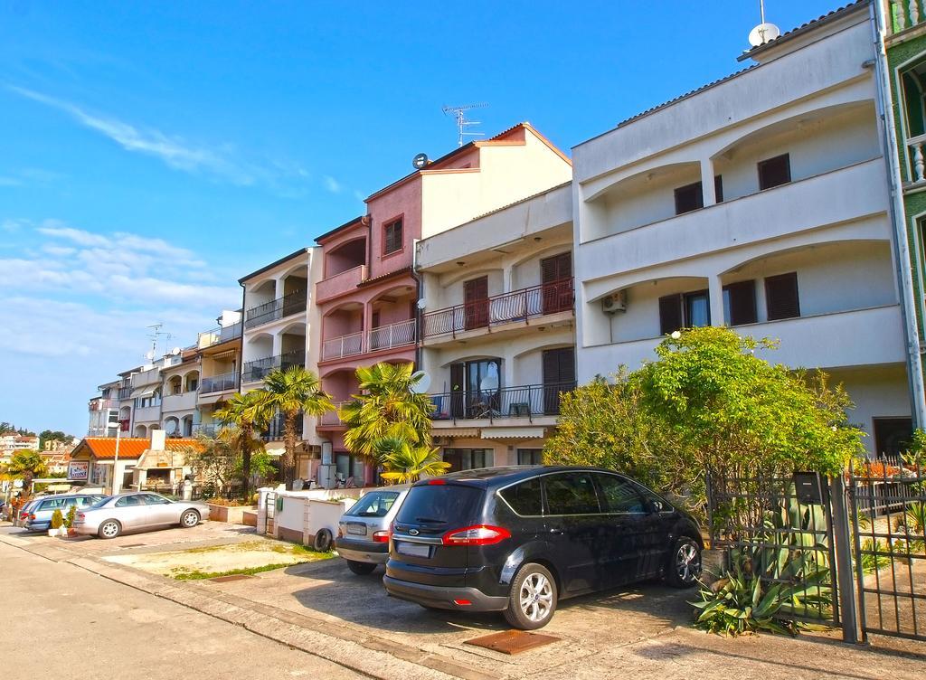 Apartments Dubravka 1315 Vrsar Exterior foto